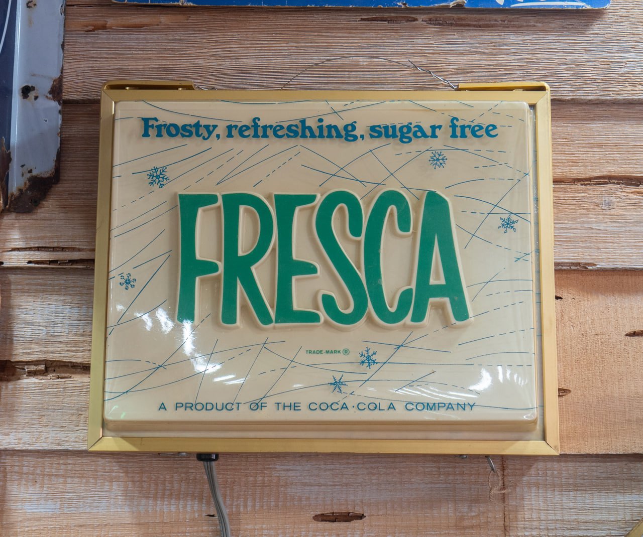 photo_1_2025-10-23_21-36-01 Vintage Fresca Lighted Sign: 1960’s Original “Survivor Condition” – LS6628